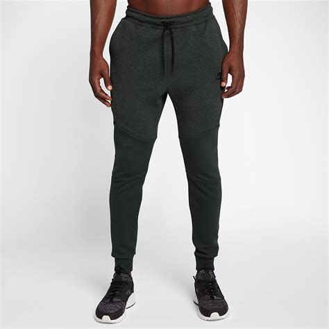 nike tech zandkleur|Nike tech fleece joggers.